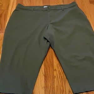 Croft & Barrow~Wide !eg Capris~💚🤎